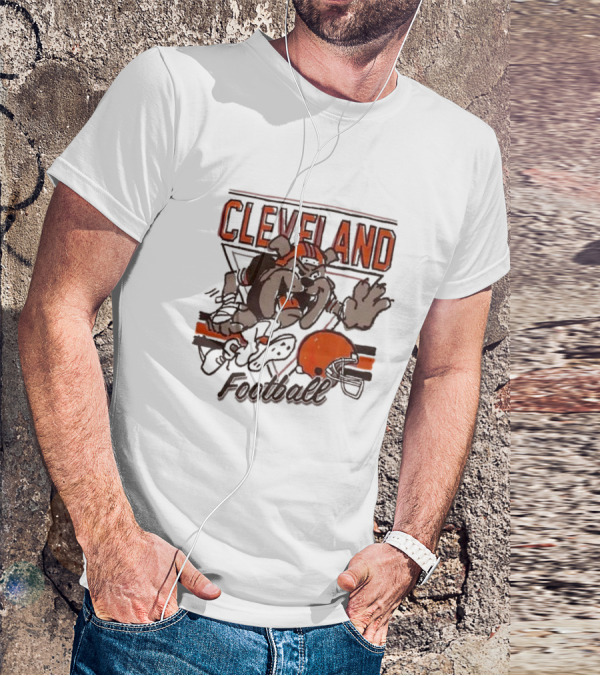 Cleveland Browns Cartoon Dawg With Helmet Football T-Shirt