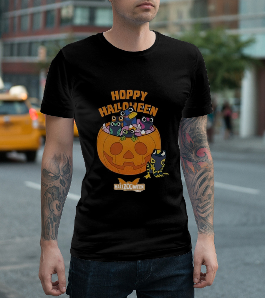 Hoppy Halloween Hallzooween Frog Pumpkin T-Shirt