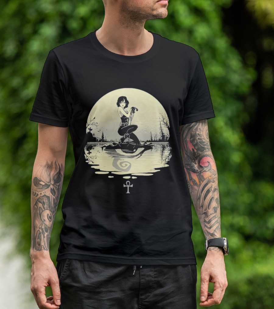 The Sandman Death Ankh Reflected In Moonlit Water Scene T-Shirt