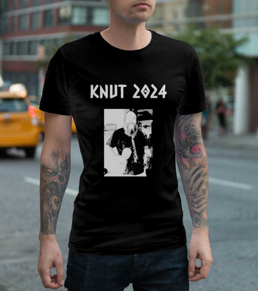 Knut 2024 The Hand Of Tyr Wine Pineapple T-Shirt