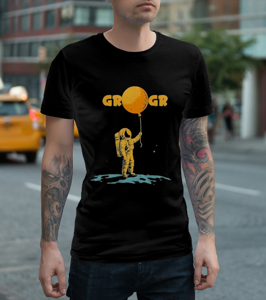 Aj Writes Crypto Get Rich Or Get Rekt Astronaut Holding Orange Moon Balloon T-Shirt
