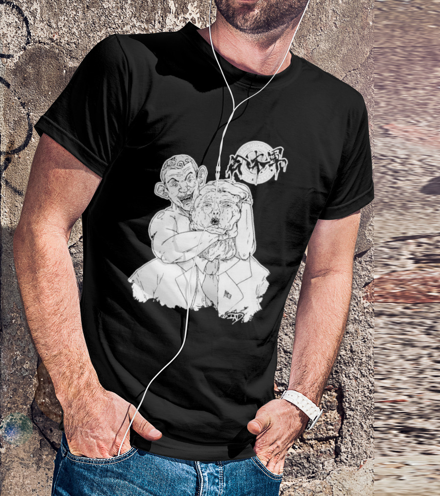 Minoru Suzuki Choking Out Donald Trump T-Shirt