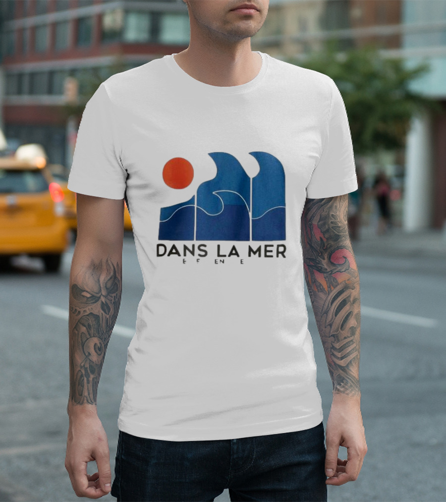 Dans La Mer Waves And Sun T-Shirt