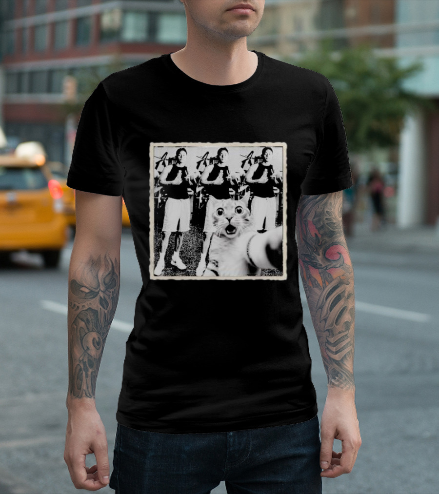Cat Selfie With Taehyung Sasquatch and Cat Black and White Duplicate Thumbs Up T-Shirt