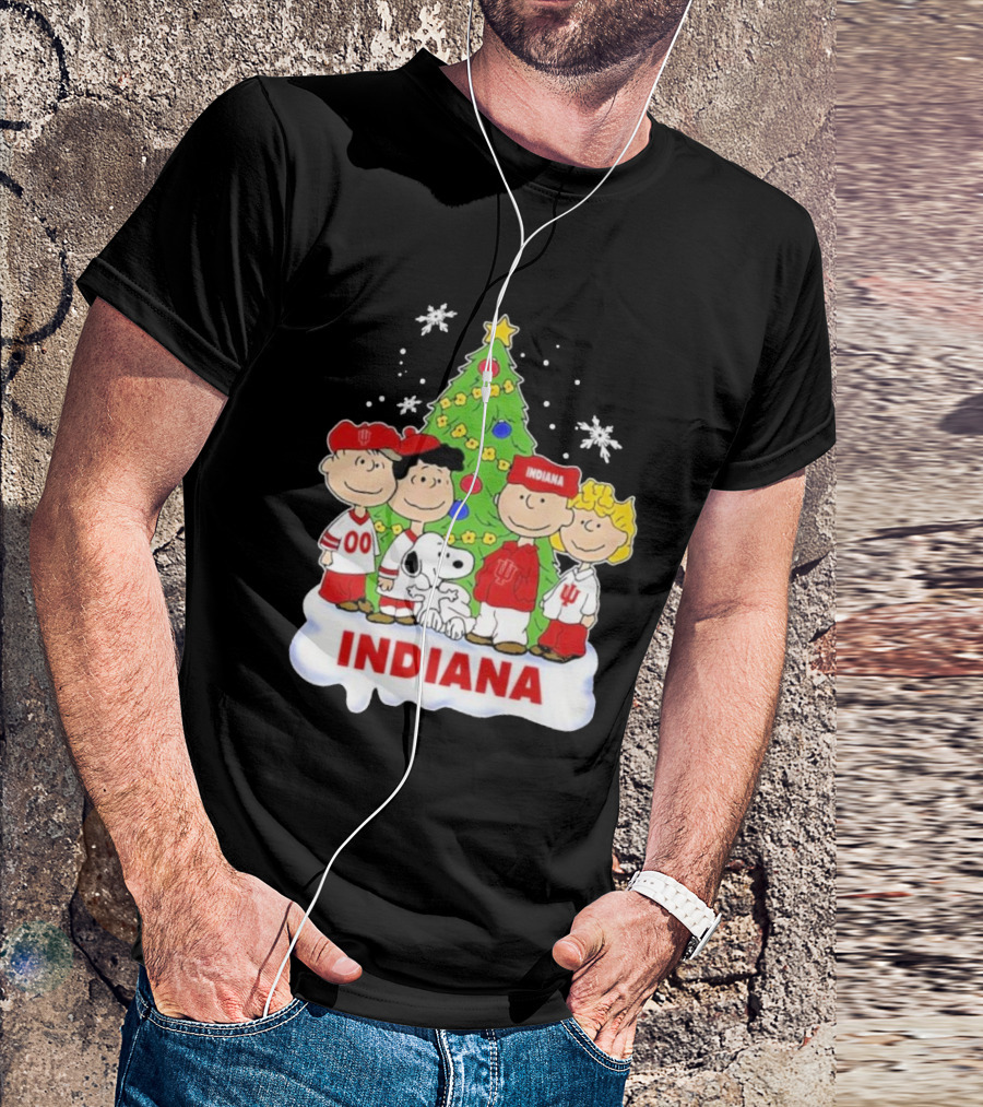 Indiana Hoosiers Snoopy Peanuts Christmas Tree Charlie Brown Lucy Linus T-Shirt
