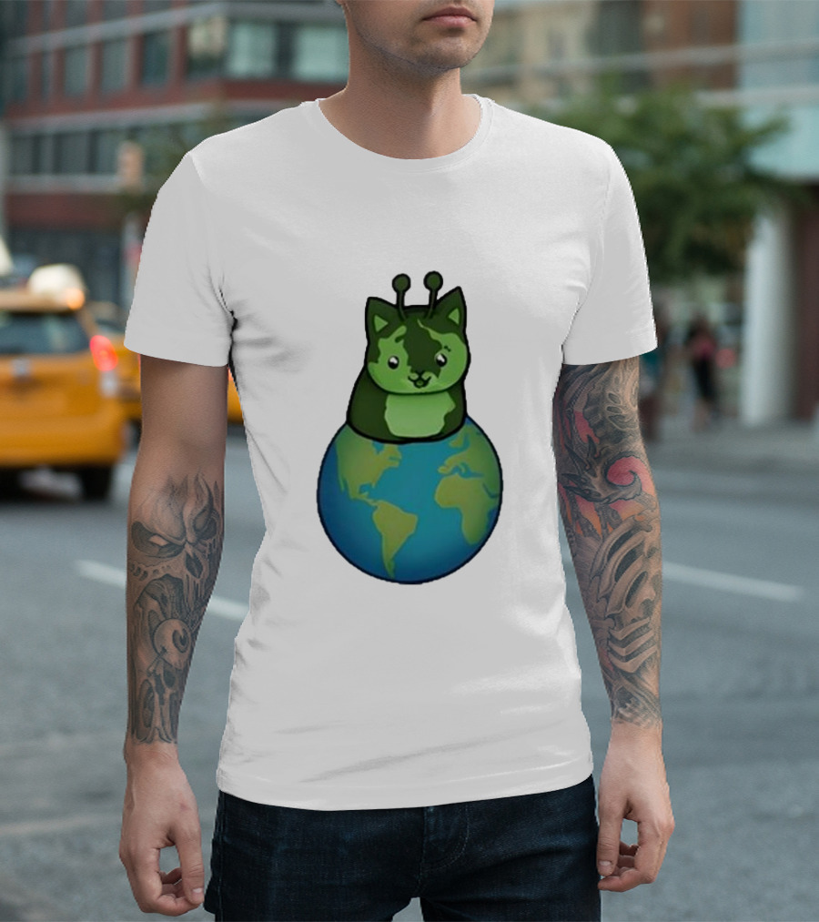 Alien Cat on Earth Biscuit Cult T-Shirt