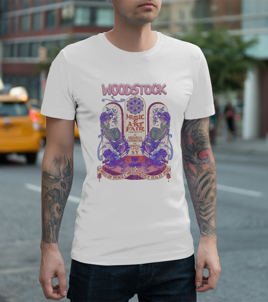 Woodstock Music and Art Fair Aquarian Exposition White Lake NY 3 Days of Peace August 15-17 1969 T-Shirt