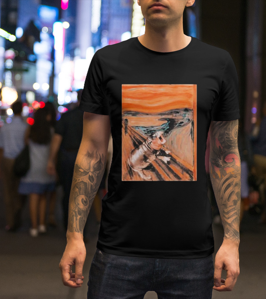 Scared Moo Deng Meme Scream T-Shirt