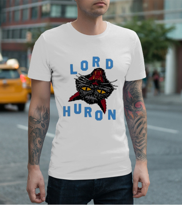 LORD HURON Upside Down Cat T-Shirt