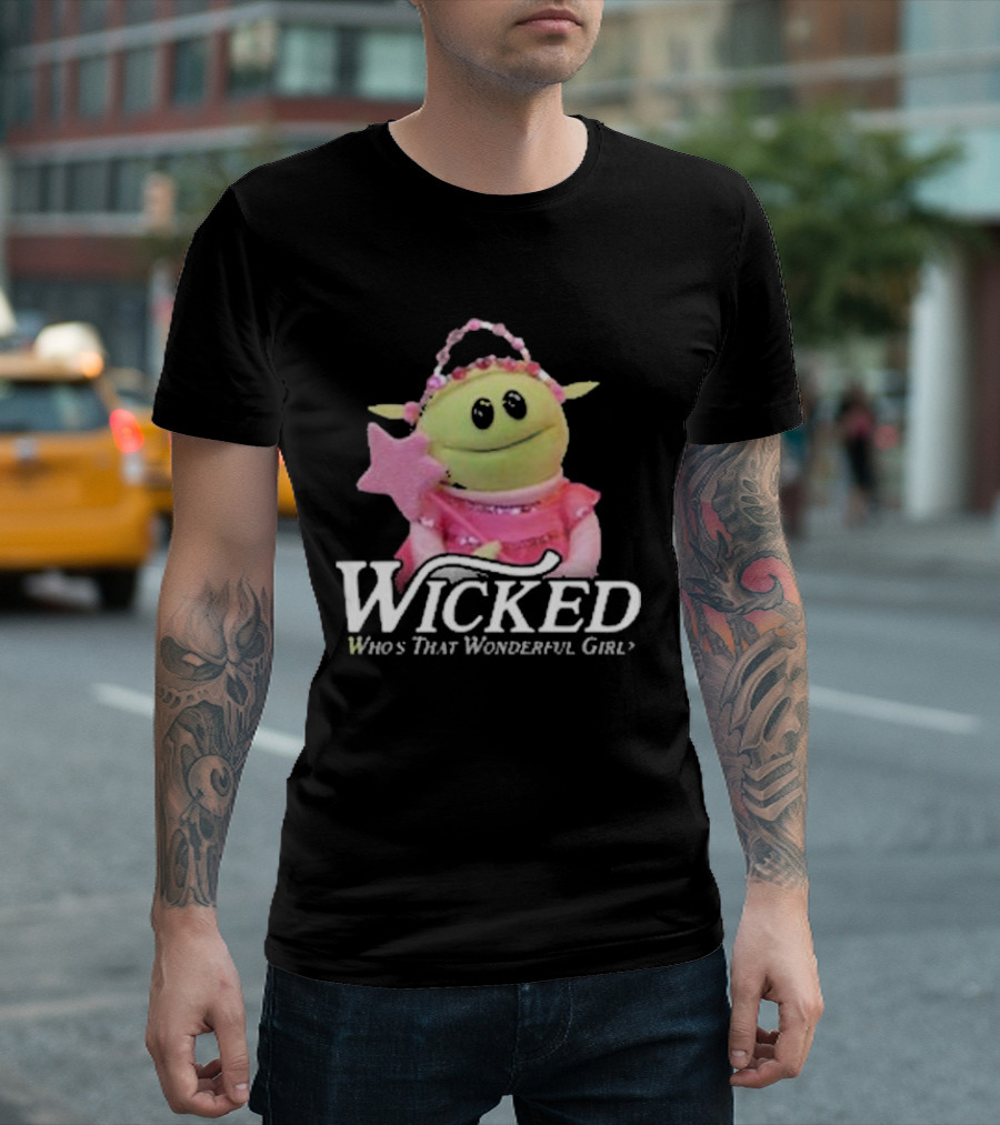 Wicked Who's That Wonderful Girl Alien Princess In Pink T-Shirt