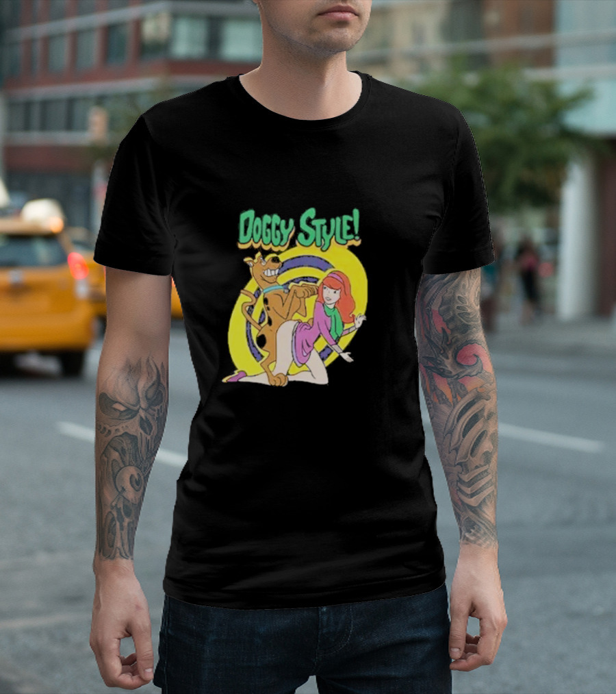 Scooby-Doo Doggy Style Daphne T-Shirt