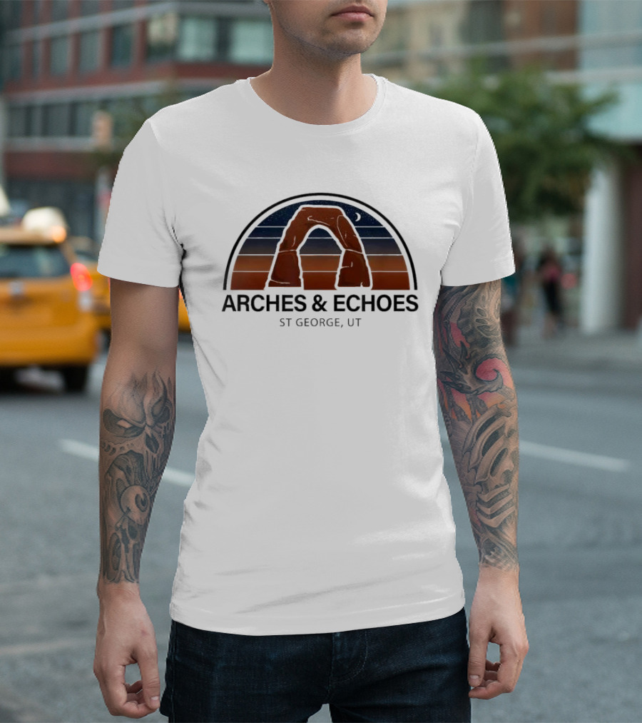 ARCHES ECHOES ST GEORGE UTAH RED ROCK NIGHT SKY MOON T-Shirt