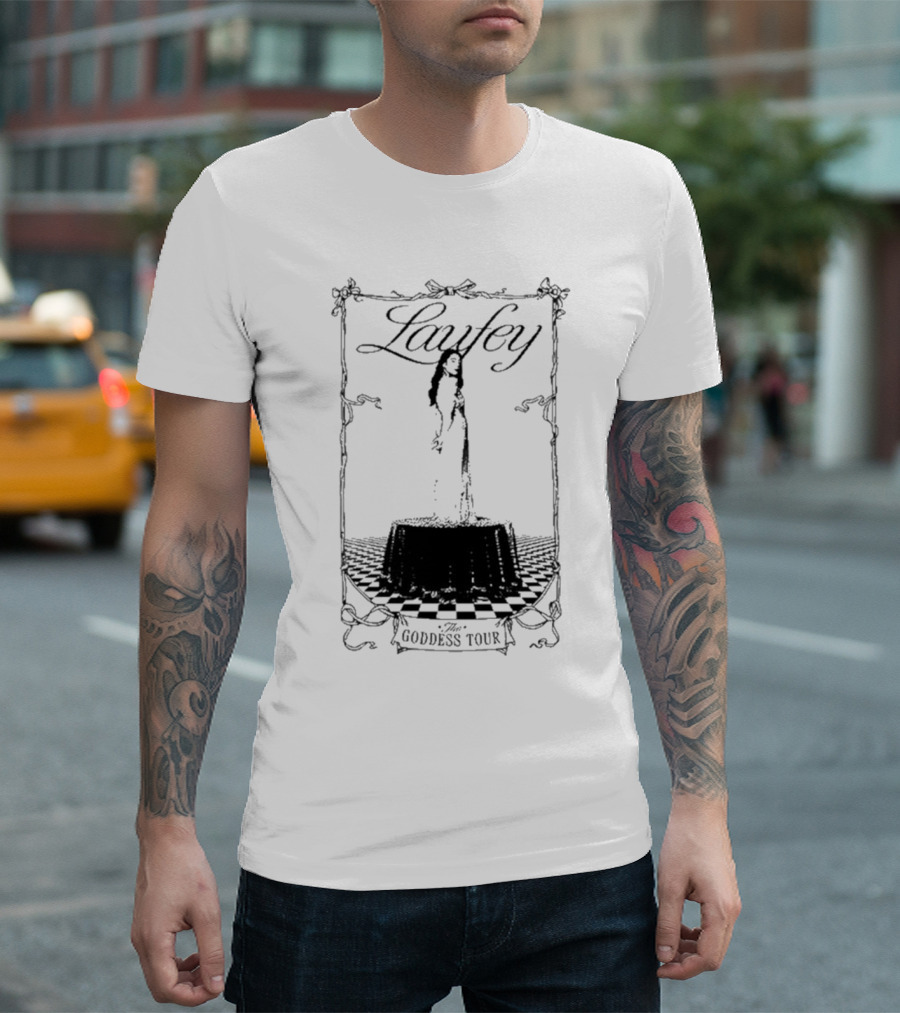 Laufey The Goddess Tour Chessboard Frame Art With Elegant Woman T-Shirt