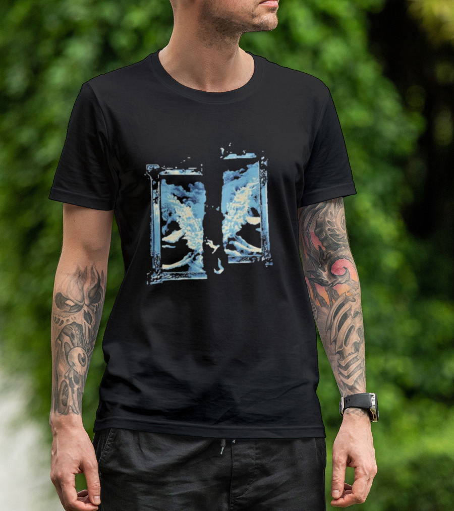 Split Album Landmvrks Blue Ocean Wave Framed Window T-Shirt