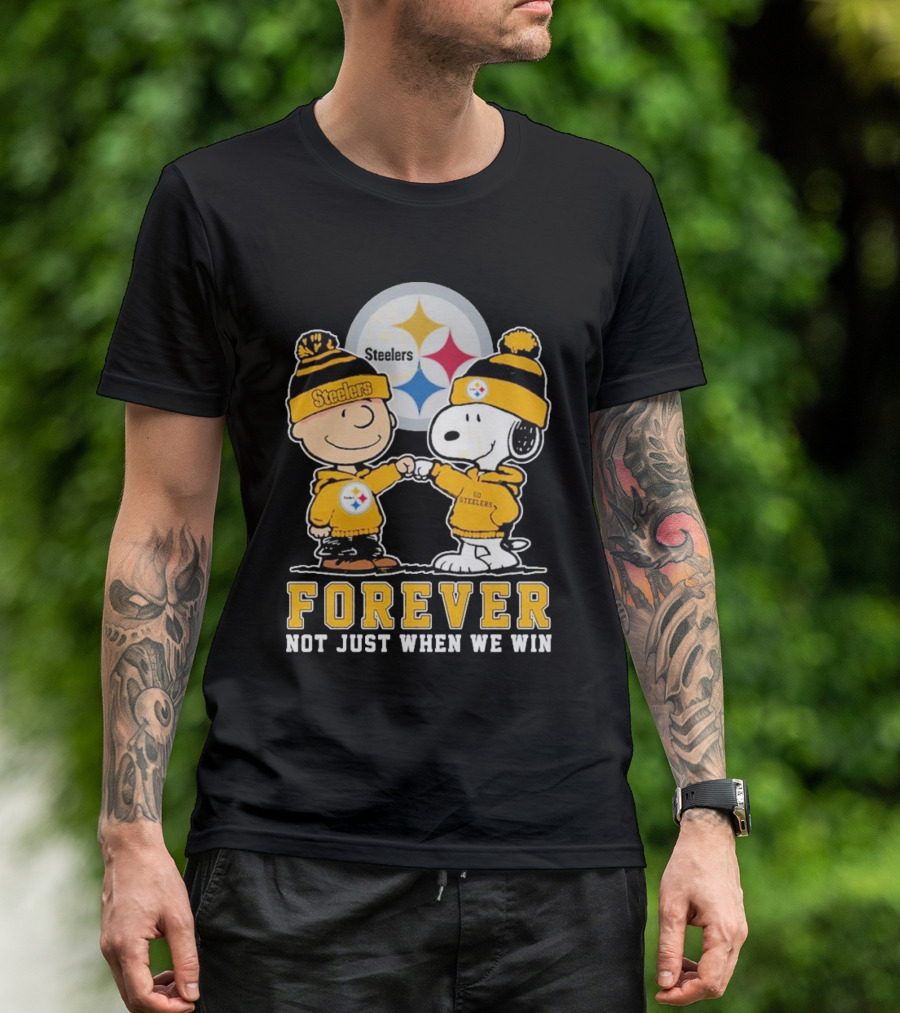 Pittsburgh Steelers Snoopy Forever Not Just When We Win Fan Fist Bump T-Shirt