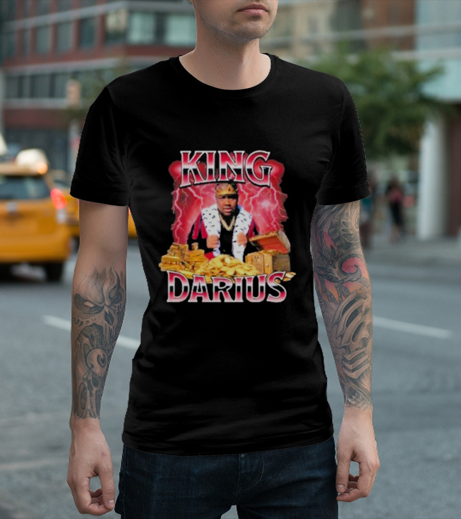 KING DARIUS GOLD TREASURE LIGHTNING T-Shirt