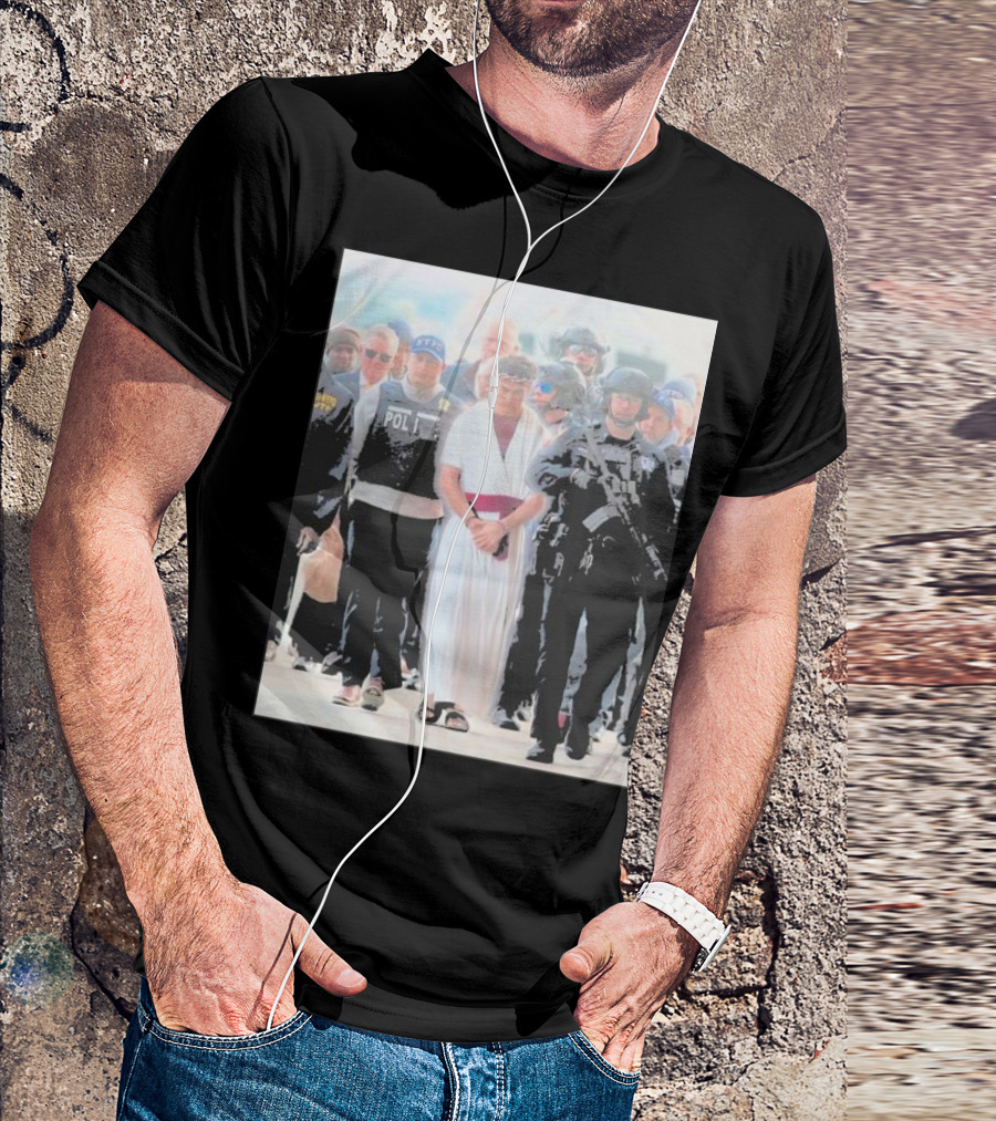 Luigi Mangione Christ Police Procession Iconic T-Shirt