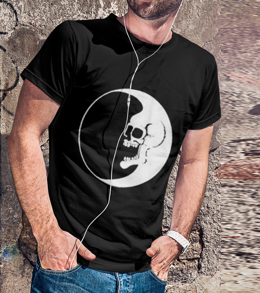 Zero Dead Moon Skull Crescent T-Shirt