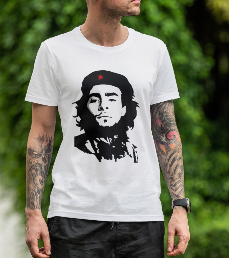 Luigi Mangione Che Guevara Iconic Red Star Beret Face T-Shirt