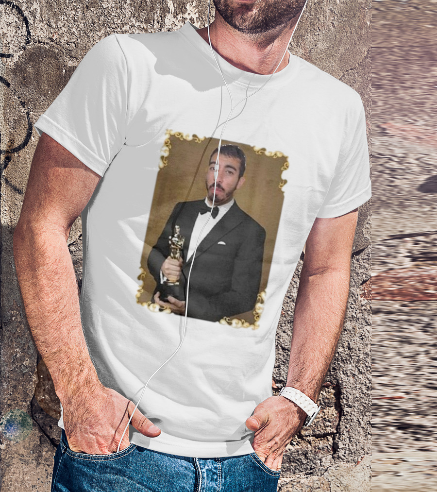 Saleh Jafarawi Mr Fafo Oscar Statue Award Winner T-Shirt