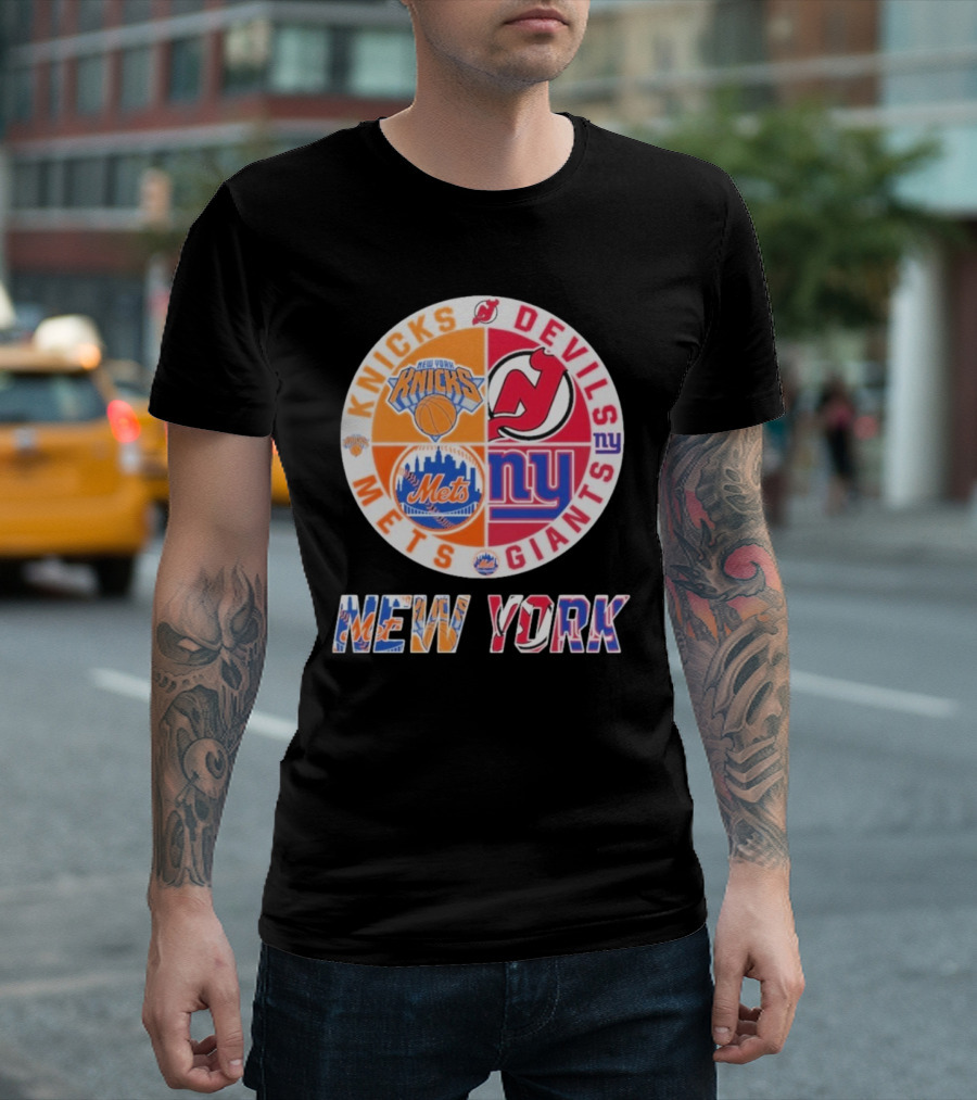 New York Knicks Mets Giants New Jersey Devils Basketball Baseball Football Hockey T-Shirt