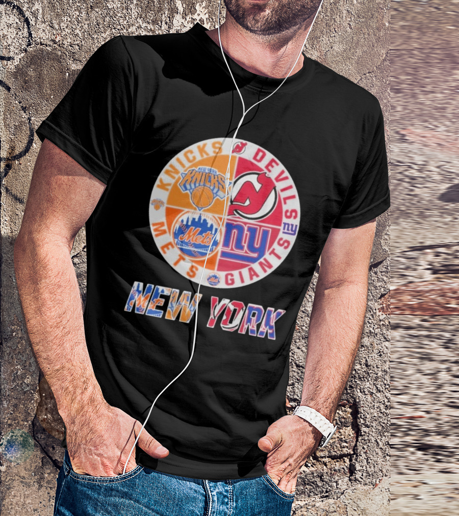 New York Knicks Mets Giants New Jersey Devils Basketball Baseball Football Hockey T-Shirt
