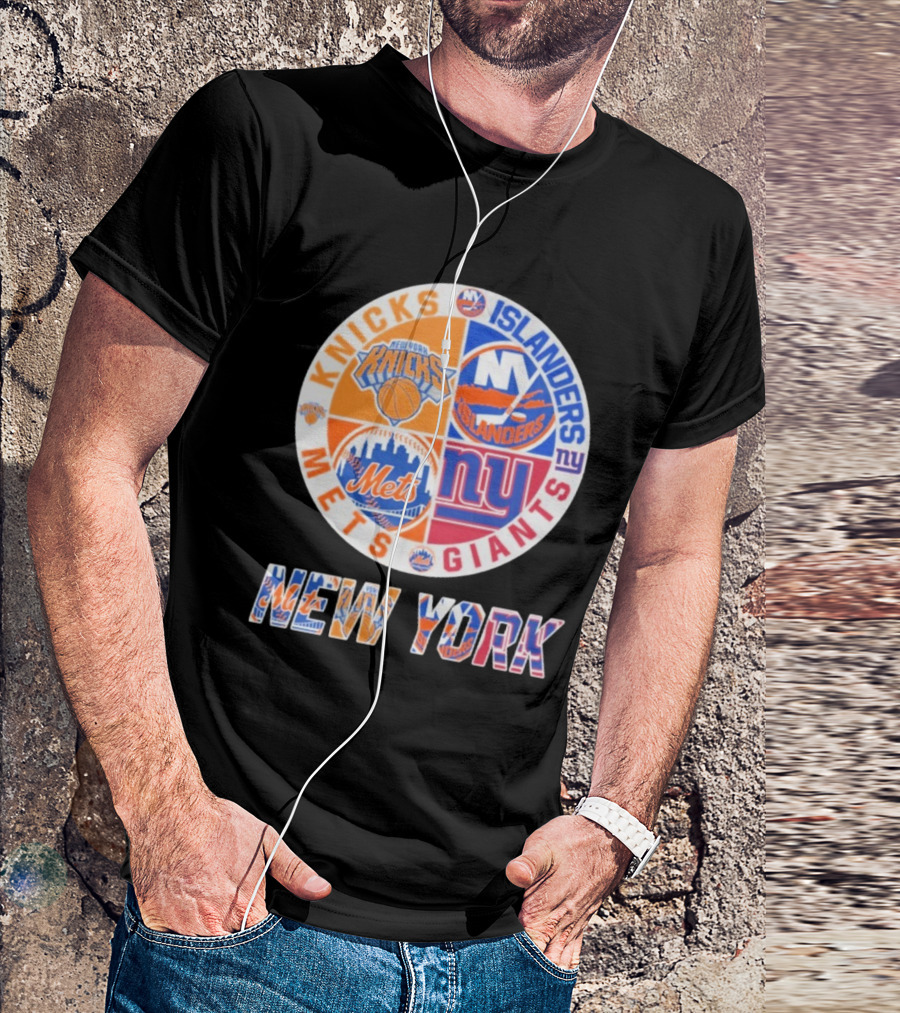 New York Knicks Mets Giants Islanders Logos Circle NYC Sports Teams T-Shirt
