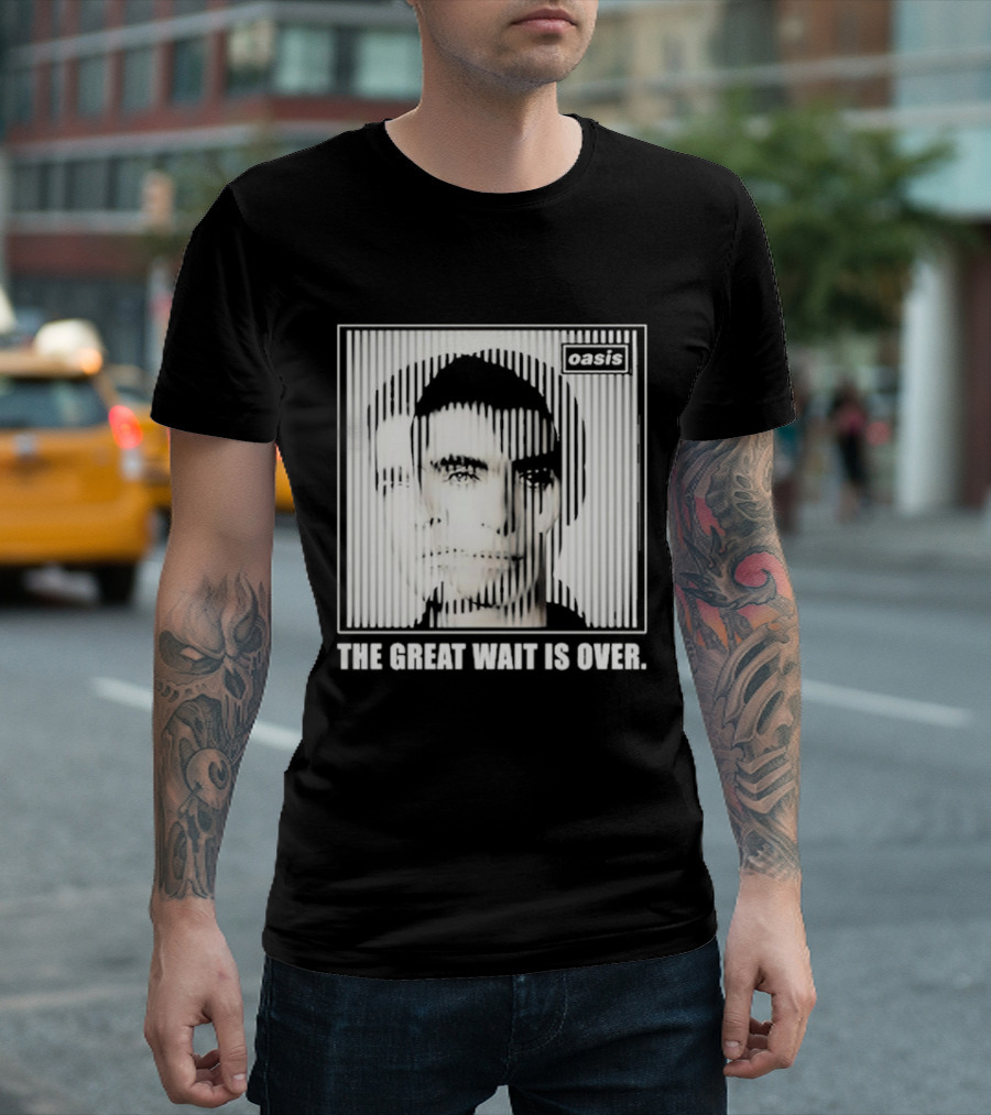 Oasis The Great Wait Is Over Black And White Portrait Striped Effect T-Shirt