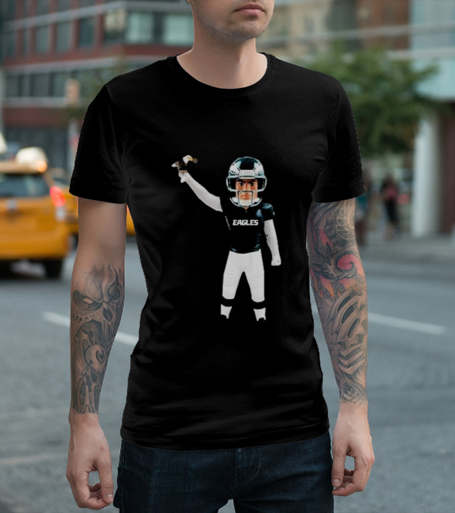 Eagles Bobblehead Football Player Holding Miniature Golf Club T-Shirt