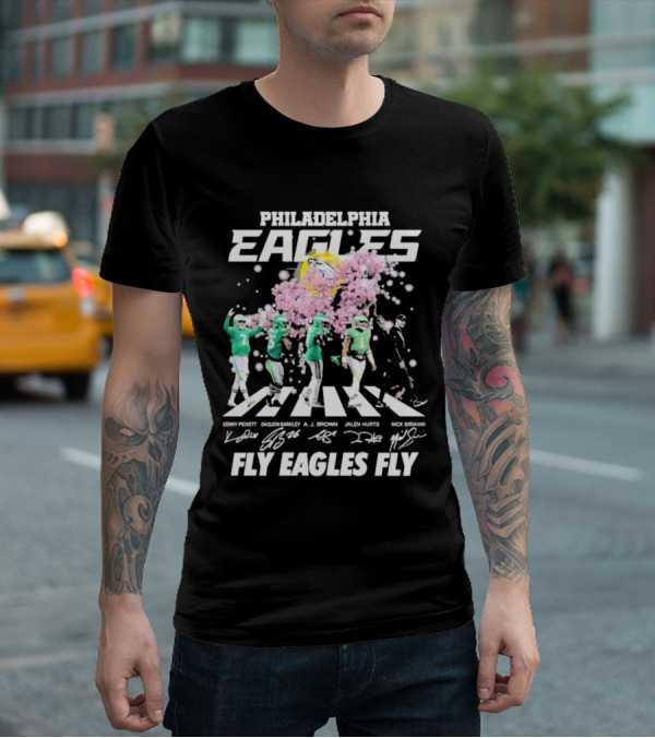 Philadelphia Eagles Fly Eagles Fly Kenny Pickett Saquon Barkley A.J. Brown Jalen Hurts Nick Sirianni Signatures T-Shirt