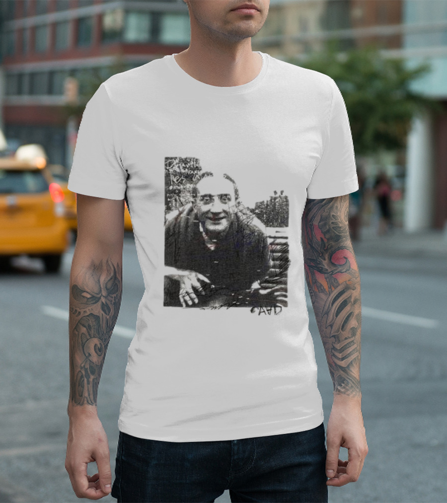 Duchamp Portrait AVID Text Compilation T-Shirt