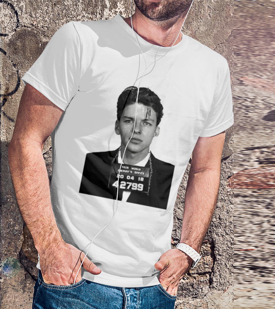 Yelir World Sheriff's Office Frank Sinatra Mugshot 20 04 18 42799 T-Shirt