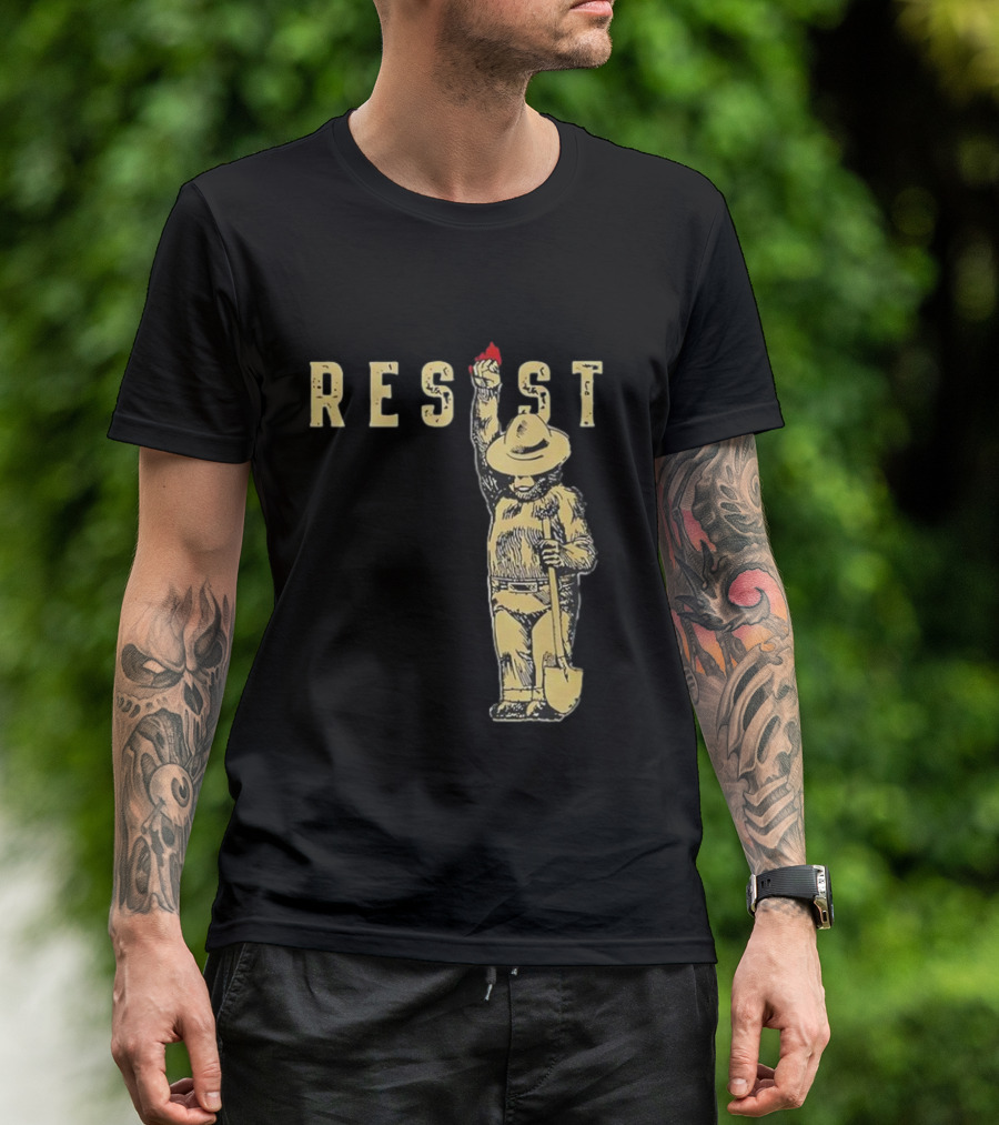 "Smokey Resist Firefighter Bear With Raised Fist And Shovel" T-Shirt