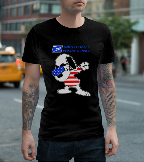 USPS United States Postal Service Snoopy Dabbing American Flag T-Shirt