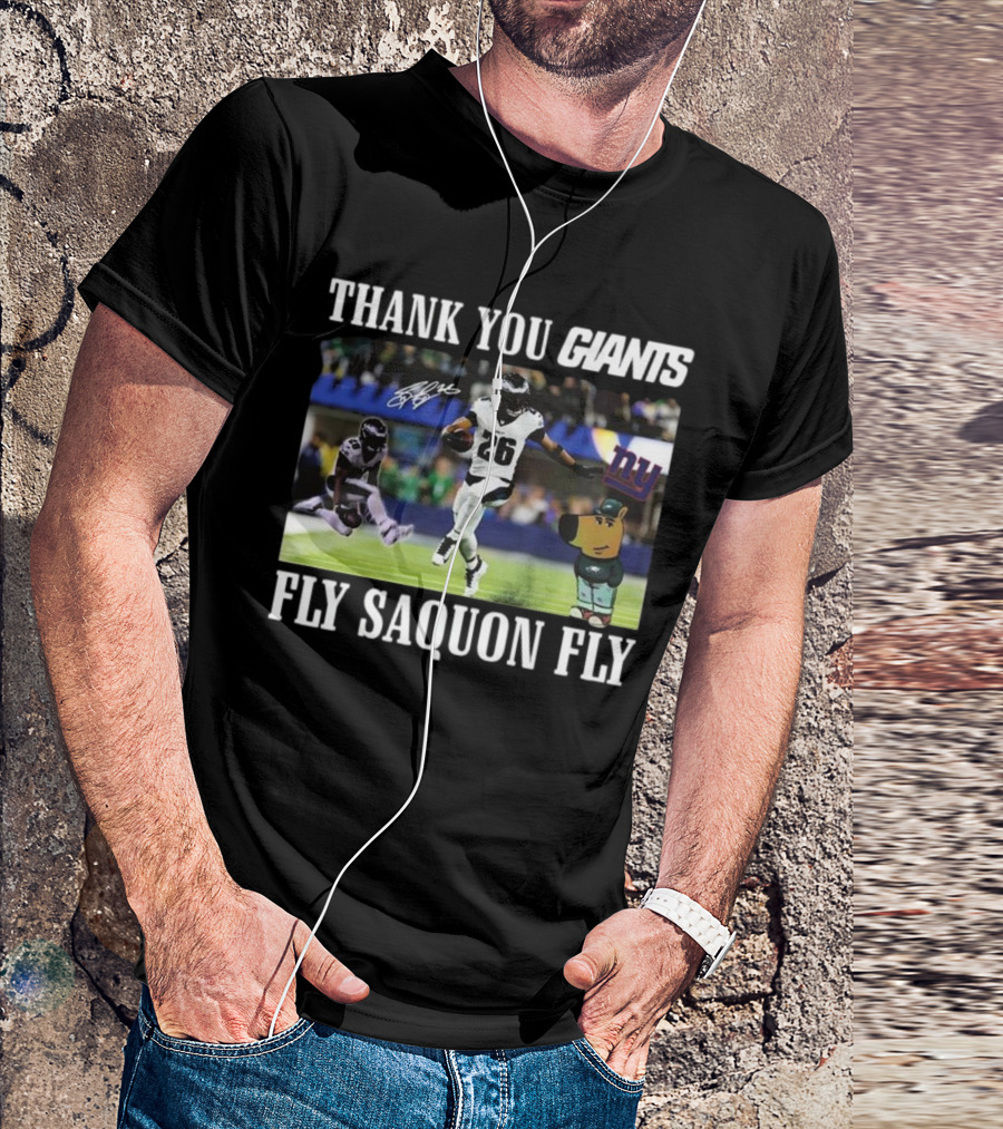 Thank You Giants Fly Saquon Fly 26 Autograph NFL New York Sports Cartoon Dog T-Shirt