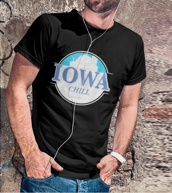 Iowa Chill Barn Windmill Circle T-Shirt