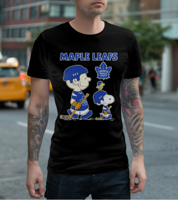 Toronto Maple Leafs Peanuts Snoopy Hockey 2025 Charlie Brown Woodstock T-Shirt