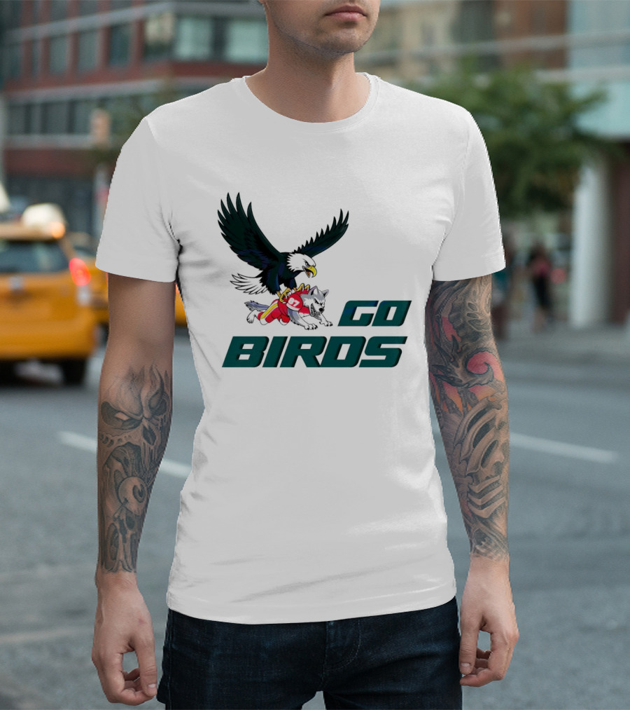 Go Birds Philadelphia Eagles Dominating Chiefs Super Bowl LIX T-Shirt