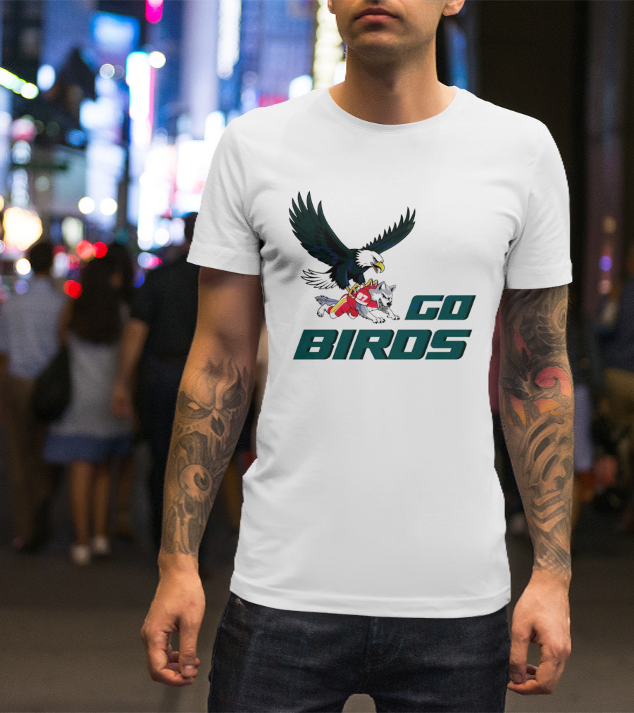 Go Birds Philadelphia Eagles Dominating Chiefs Super Bowl LIX T-Shirt