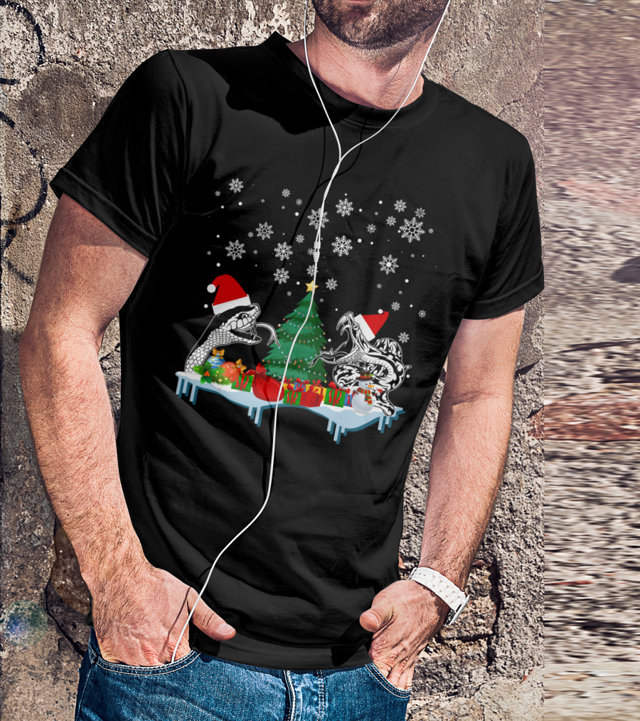 Snake Merry Christmas Snowflakes Santa Hats Holiday Scene T-Shirt