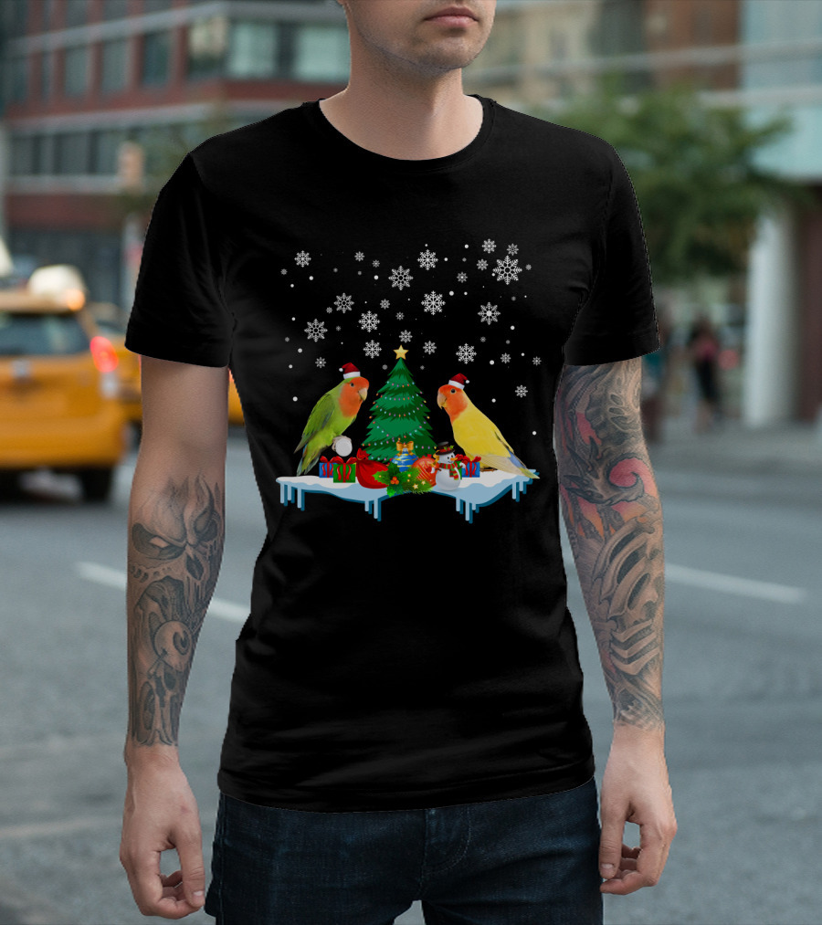Lovebird Merry Christmas Snowflakes Tree Santa Hats T-Shirt