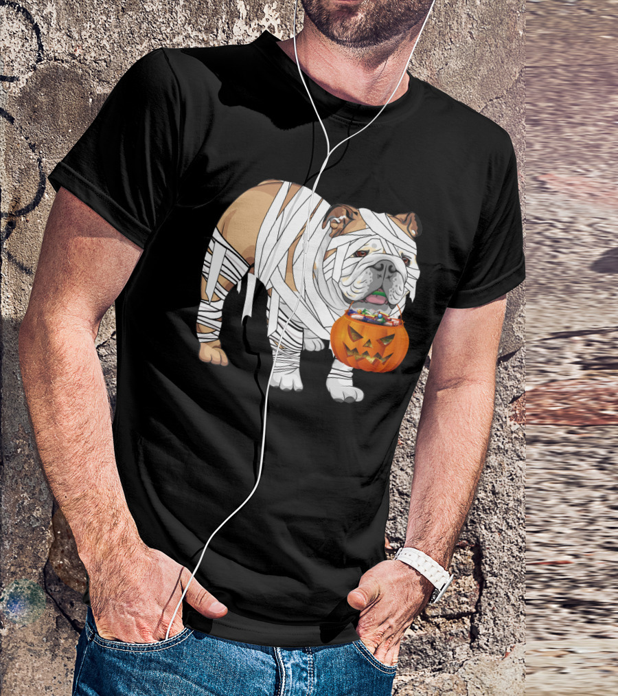 Halloween Bulldog Wrapped As Mummy Holding Pumpkin Candy Bucket T-Shirt