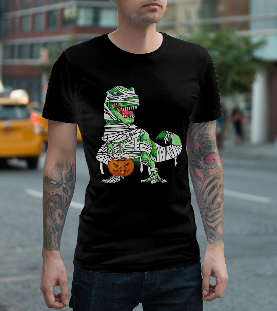 Halloween Pumpkin Mummy Dinosaur with Candy Bucket T-Shirt