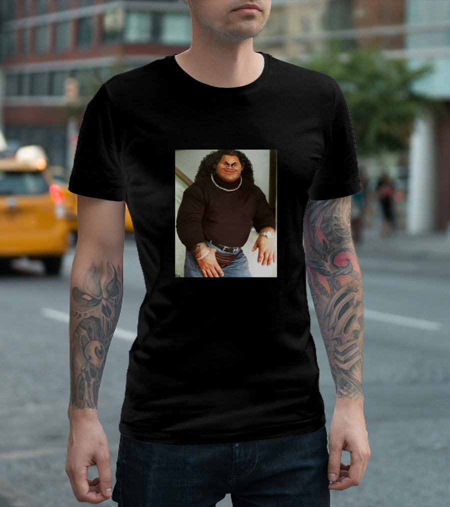 Fanny Pack Maui Character Mashup T-Shirt