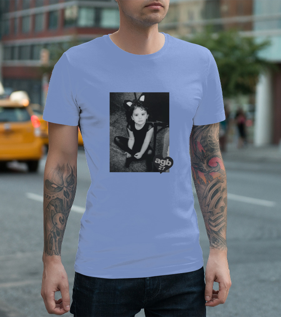 Agb 27 Vintage Style Cat Costume Photograph T-Shirt