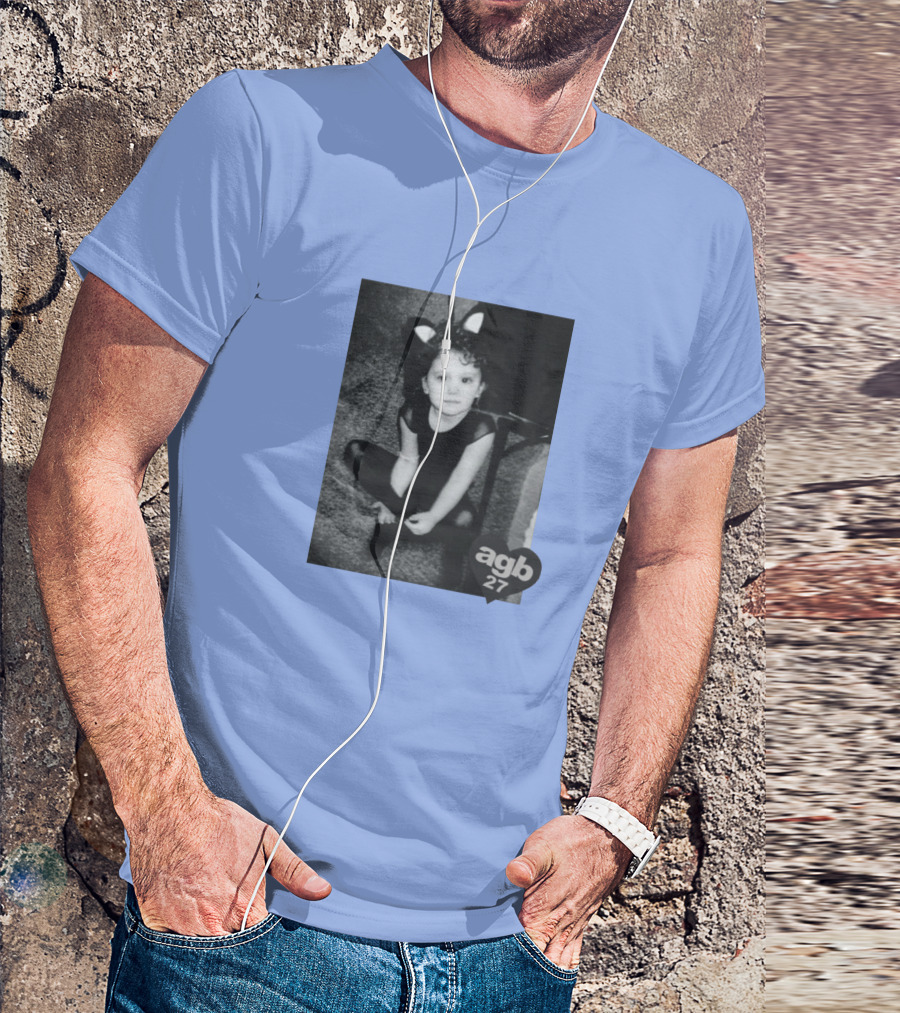 Agb 27 Vintage Style Cat Costume Photograph T-Shirt