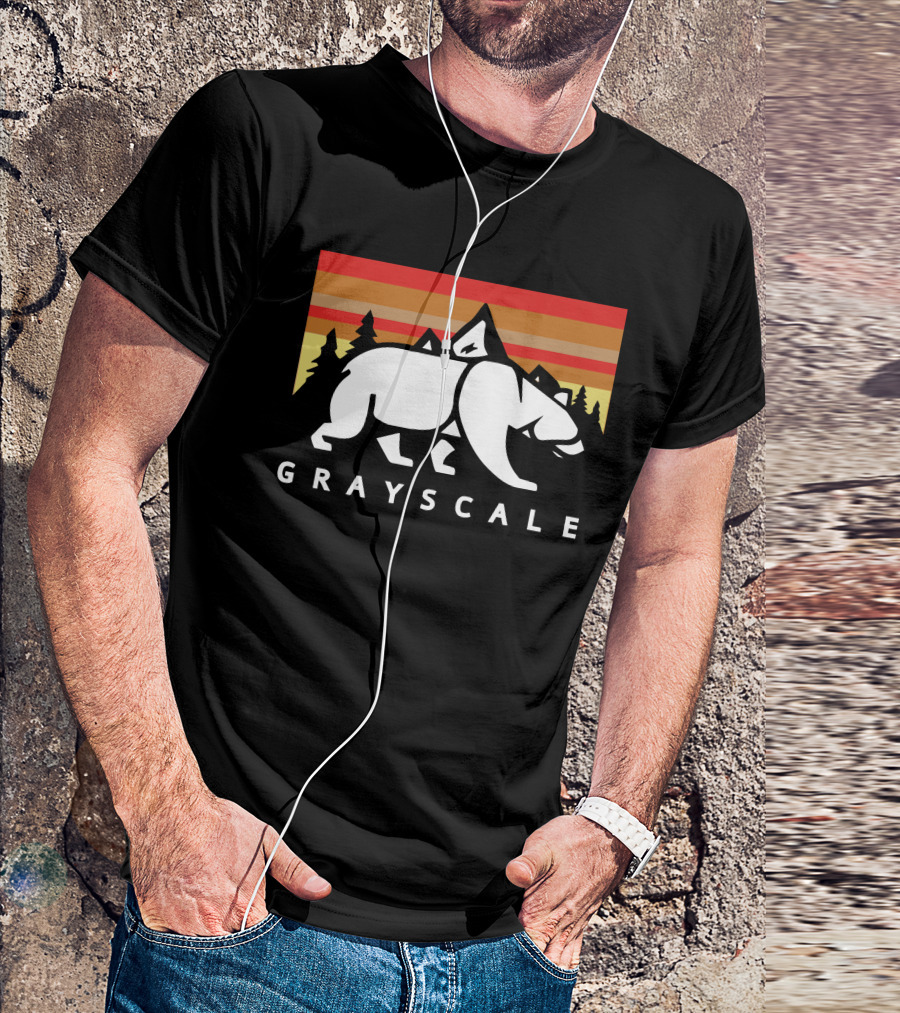 GRAYSCALE Bear And Mountains Retro Sunset T-Shirt