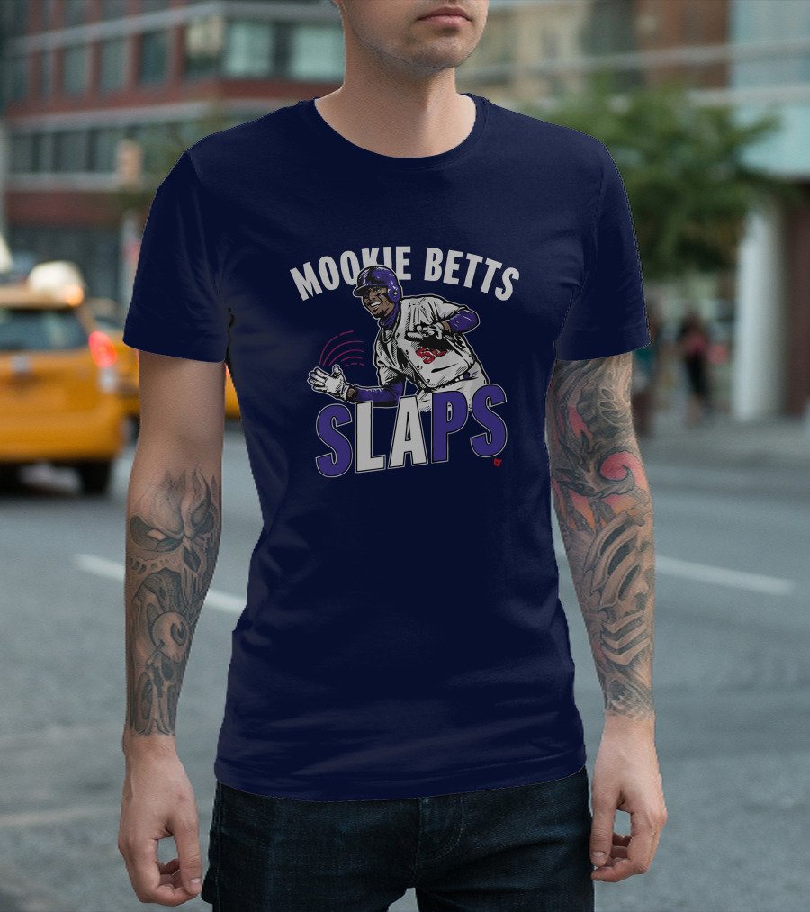 Mookie Betts Slaps Baseball Action T-Shirt