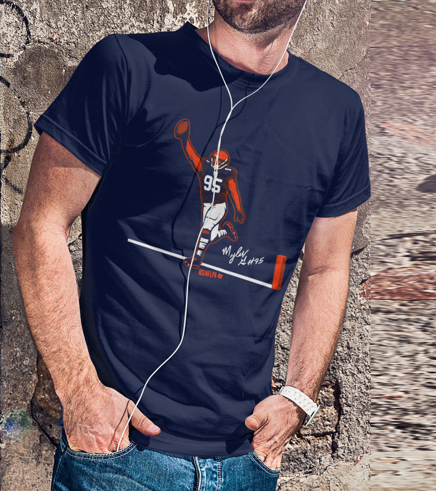Myles Garrett Flash For Six NFLPA Browns #95 T-Shirt