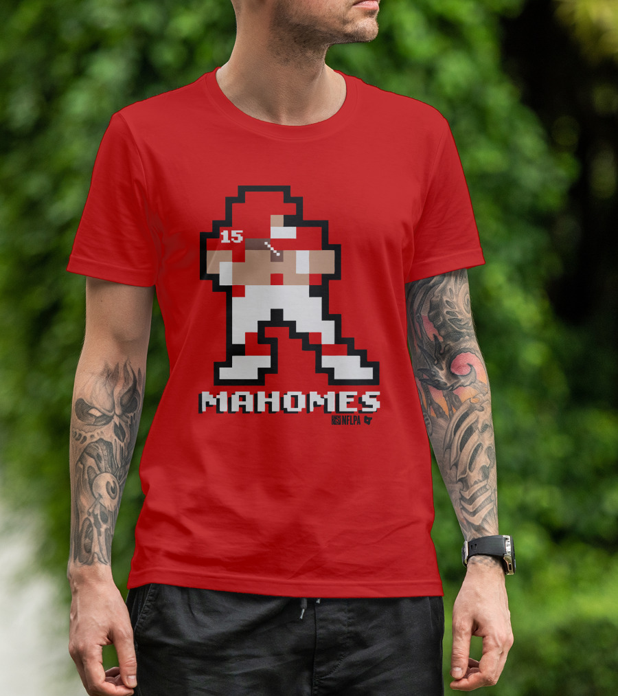 Patrick Mahomes 8 Bit NFLPA Pixelated Player T-Shirt